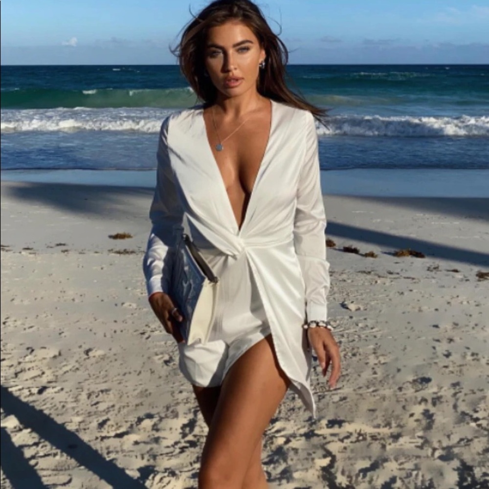 Sugar Free White Wrap Dress ASO Kylie Jenner